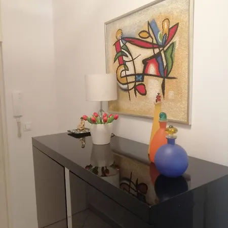 Aurora Near Center *