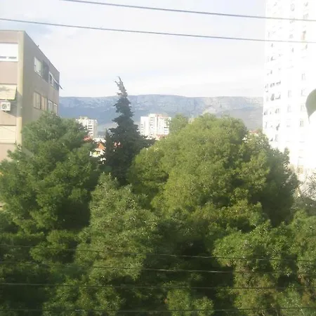 Aurora Near Center 斯普利特